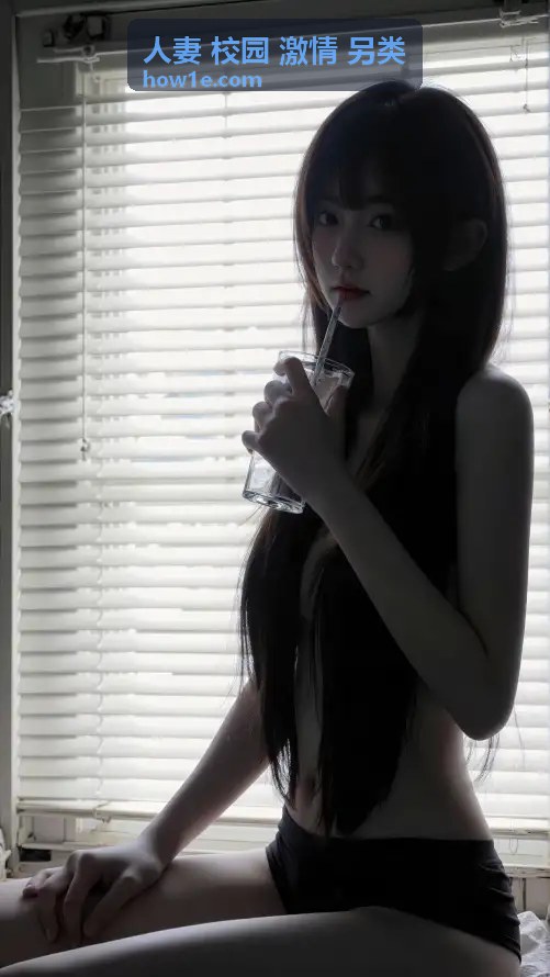 雨中校园，人妻撑伞的孤独与激情思索